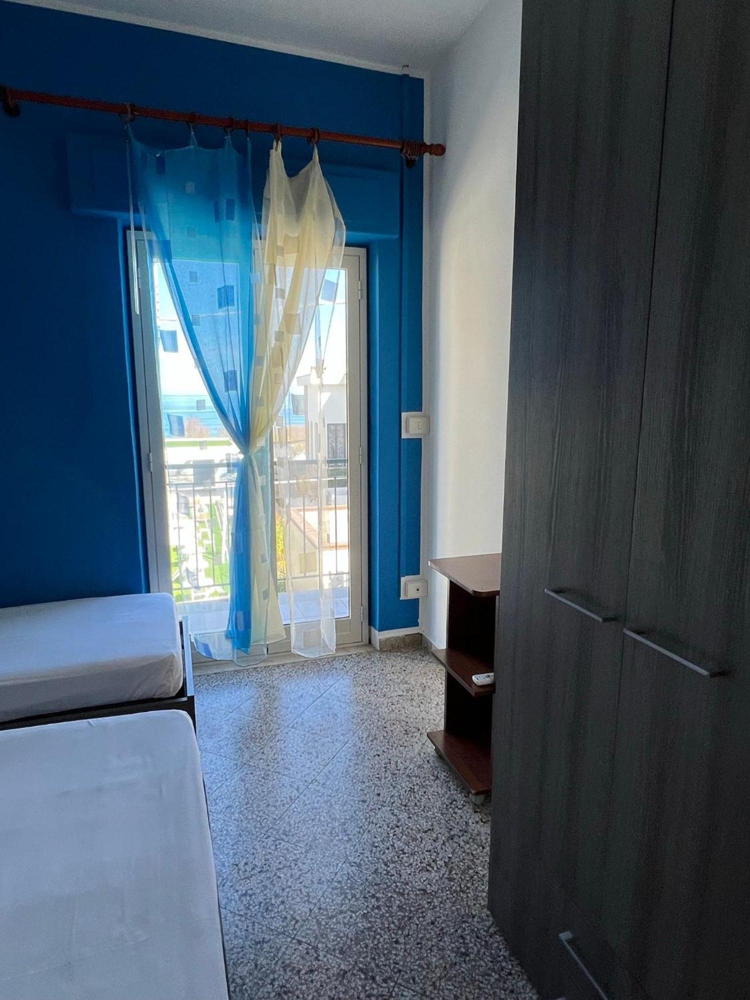 Casa Scirocco Apartment Чефалу Екстериор снимка